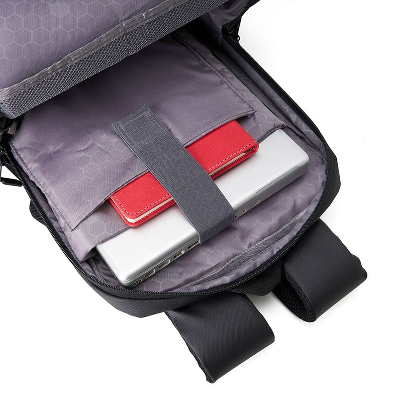 MOCHILA COURO SINTÉTICO USB 20L